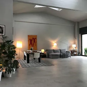 Loft Navigli With Private Garden Milaan